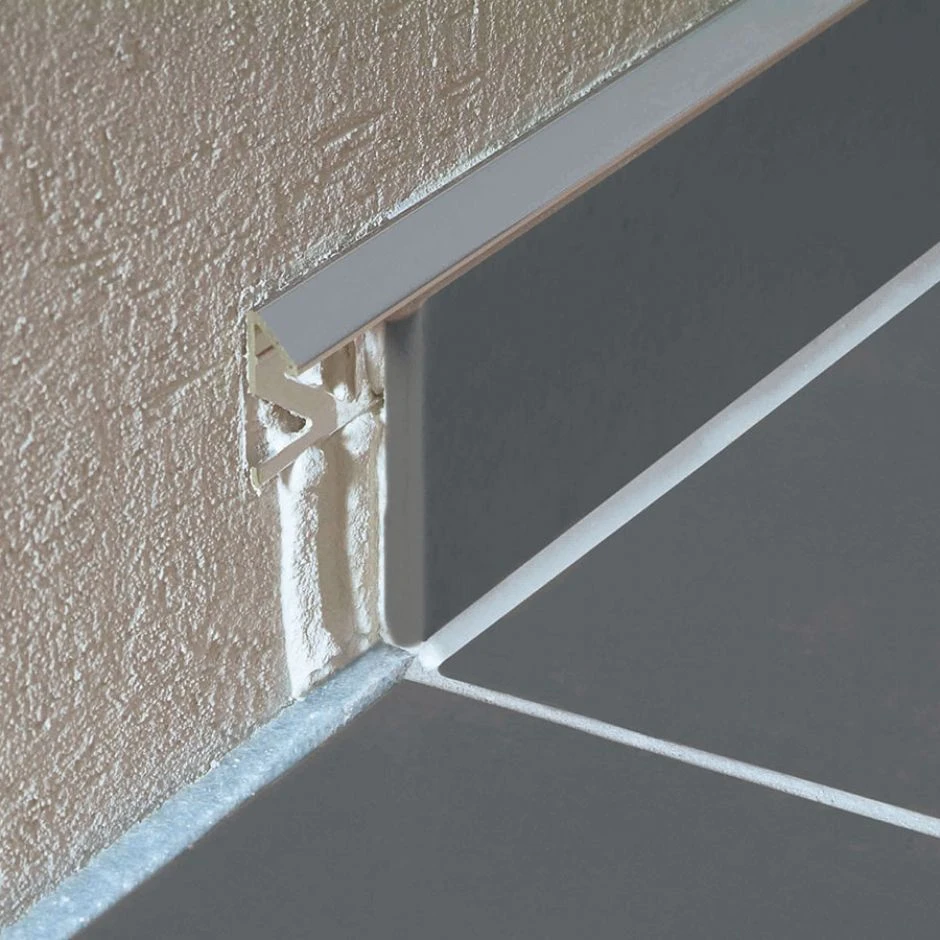 BLANKE Fliesenschiene Dreiecksprofil Aluminium Silberfarben Matt 6mm – Bild 5