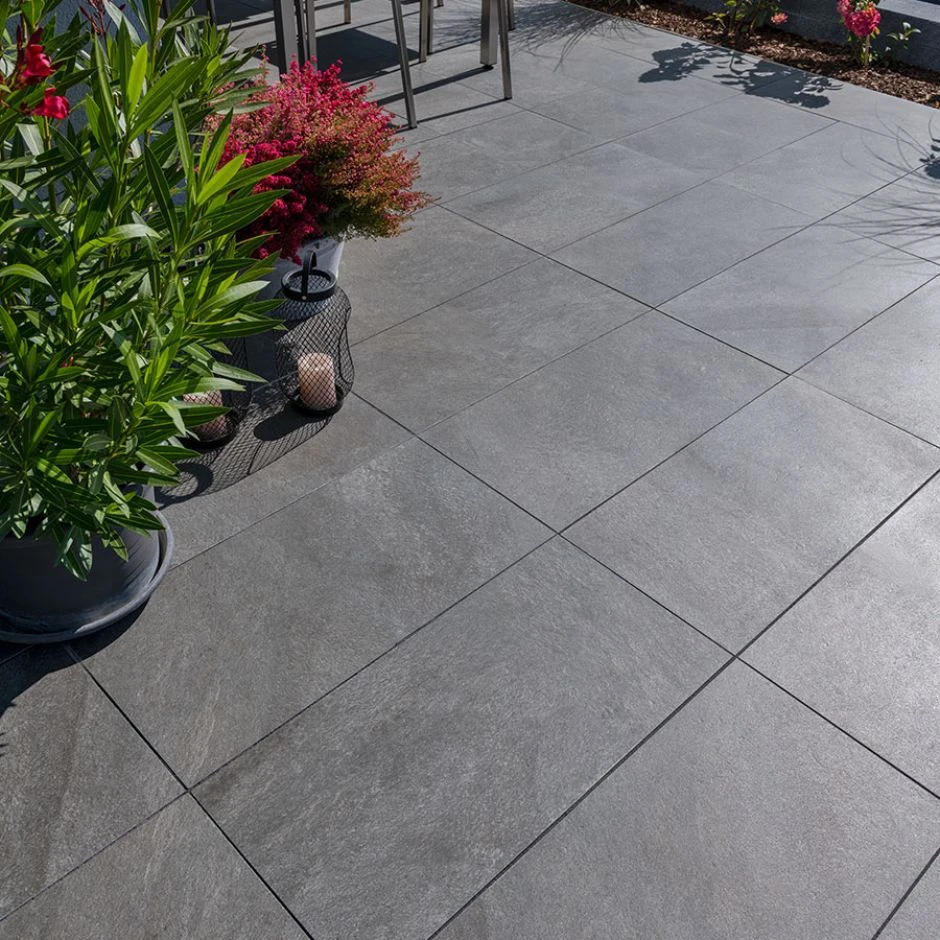 KANN Terrassenplatte Arctia BETONPLUS Anthrazit-meliert â Bild 3