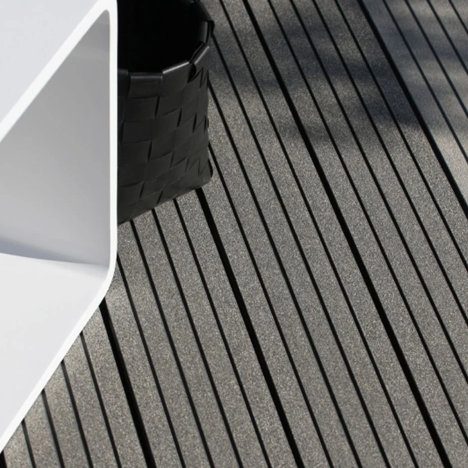 NATURinFORM WPC-Terrassendiele 21x139 Mm DIE KOMPAKTE Anthrazit – Bild 2