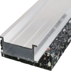 TraumGarten WPC Unterkonstruktion Basic Alu FlachTerrassendiele DREAMDECK