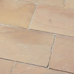 Seltra Natursteine Terrassenplatten MANDRA CLASSIC Satiniert Sandstein Gelb-hellbeige